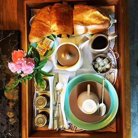 La Grenouille Noire 3*