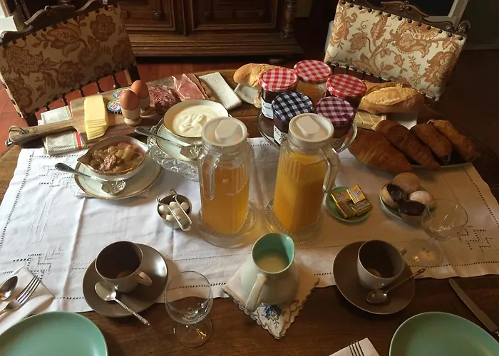 Guest house La Grenouille Noire Marcillat-en-Combraille